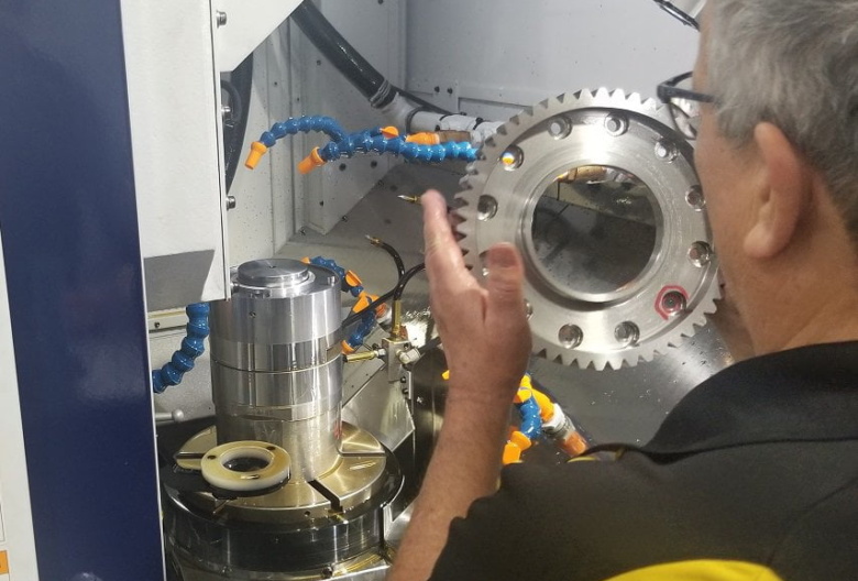 Gear shaping manufacturing machine in Wichita, KS